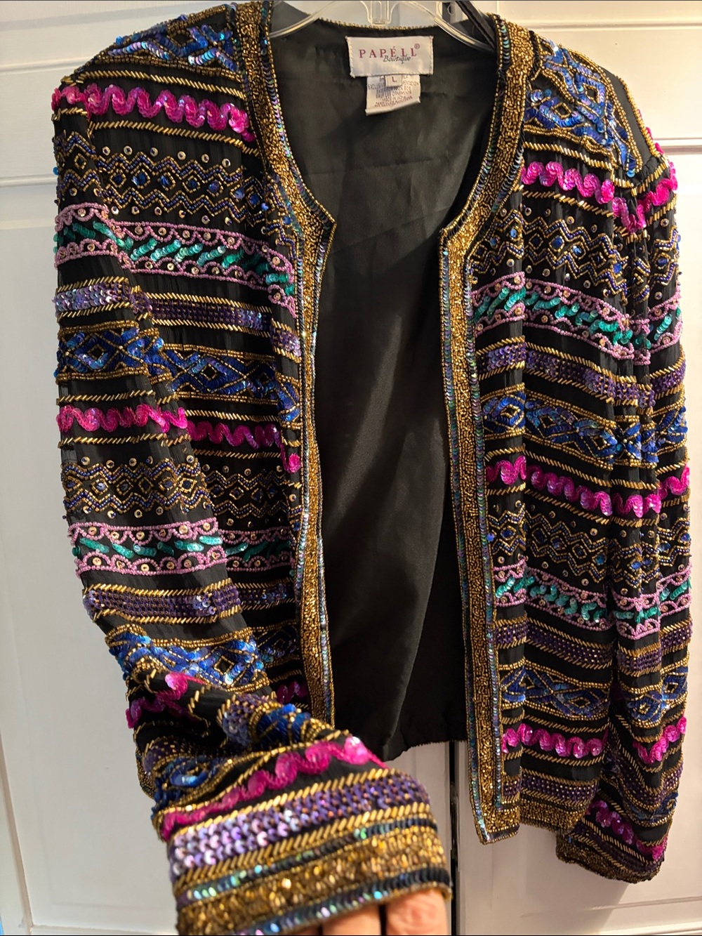 Sequined jacket
PAPELL boutique